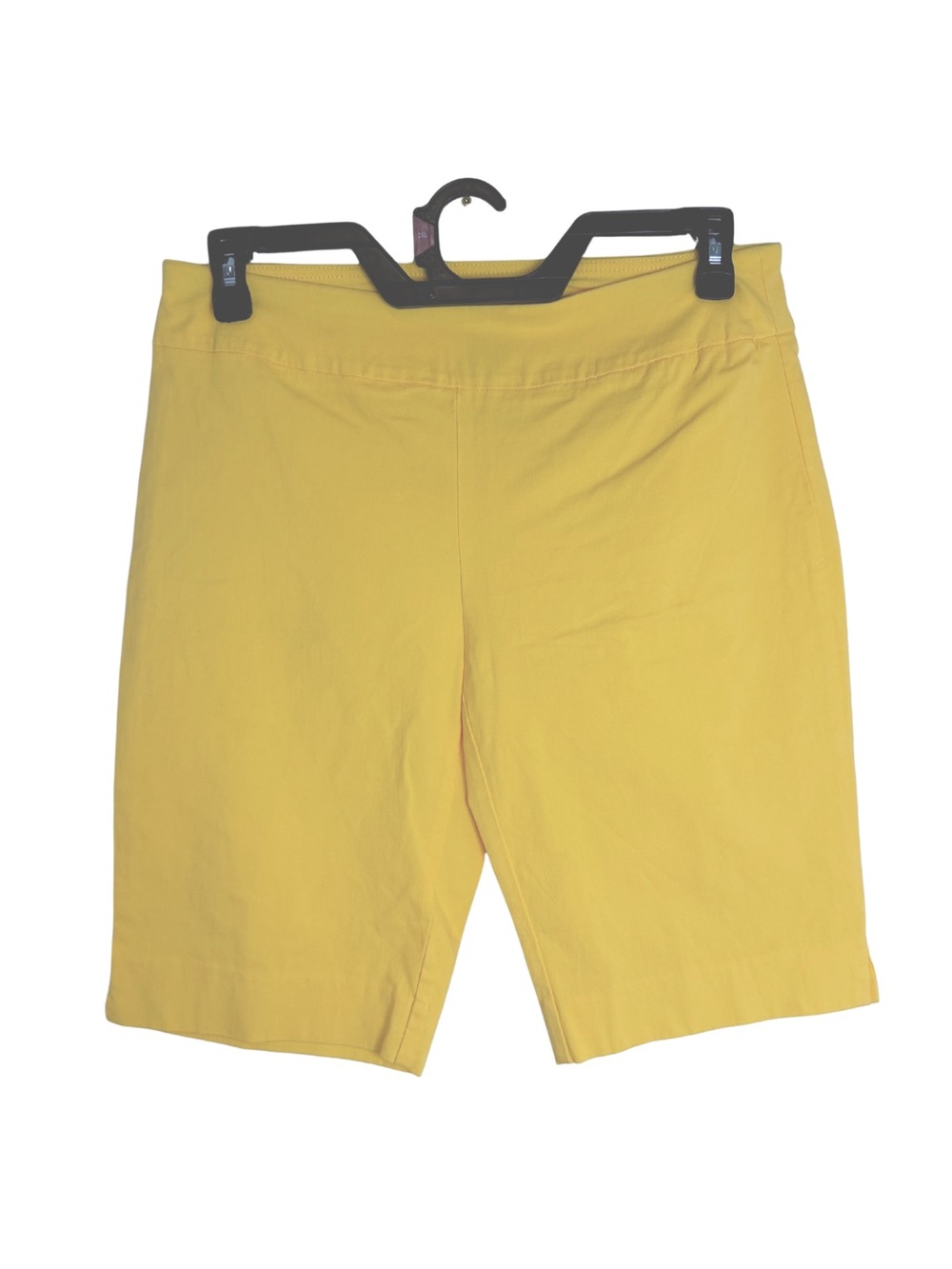 3/$20 Zac & Rachel Yellow Pull-on Bermuda Shorts Size 14